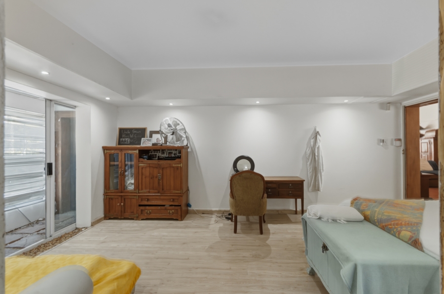 4 Bedroom Property for Sale in Bay Park Western Cape